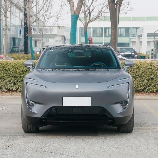 2022 Avatr 11 Ultra Long-Range Dual Motor Luxury Version 4seats Multi-Link Independent Suspension