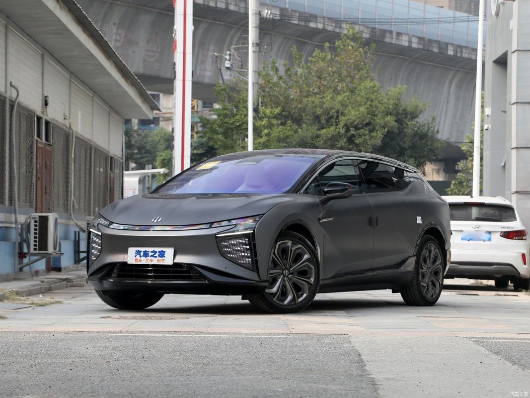 2021 Hiphi X Flagship Version 4-Seats SUV EV with Multi-Link Independent Suspension