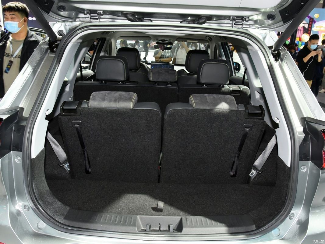 Top Speed Km/H 190-210 SUV Chery Tiggo8 Kunpeng 290 Tgdi DCT Wing-Speard Gasoline Car