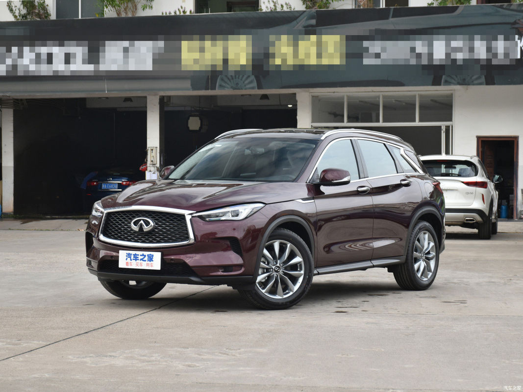215 Km/H Top Speed Sedan Qx50 2.0t 2WD Fashion Gasoline Car with Advanced Technology