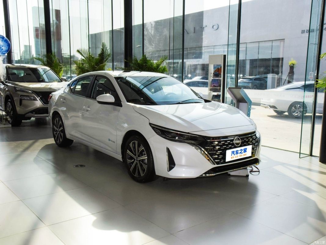 2023 Plus Nissan Sylphy Epower Electric Vehicle with 5 Seats and 4652*1815*1445 Size