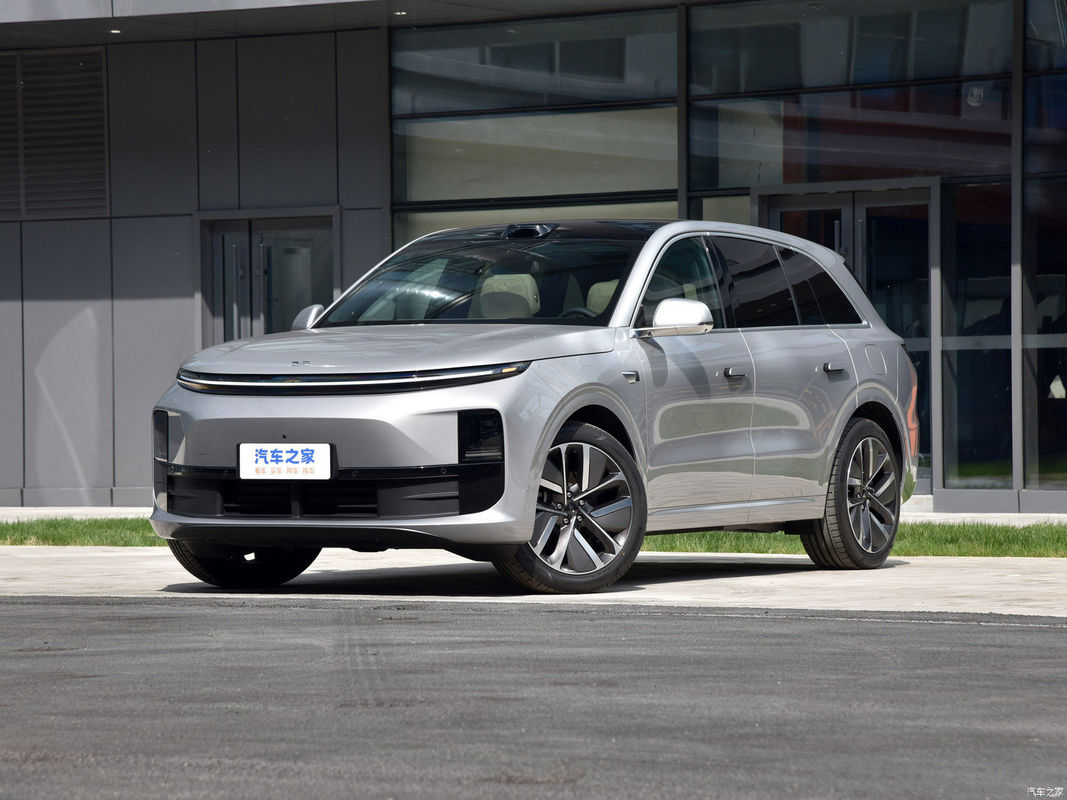 Automatic Gearbox Left Steering 2024 Model Lixiang Li 6 Max Range Extended Car Energy Car